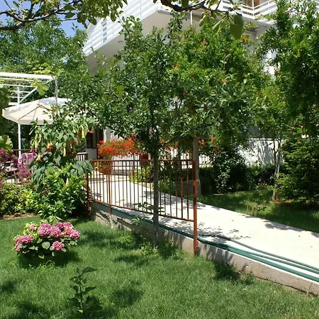 By The Sea - 4234 Apartman